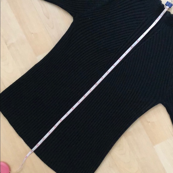 Black soft knitted sweater - Picture 7 of 7